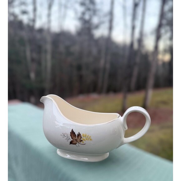 Vintage 1965 Taylor Smith & Taylor Dinnerware Gravy Dish - Picture 1 of 5